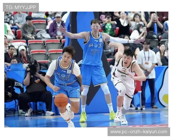 CBA 球员在关键回合造进攻犯规成转折点